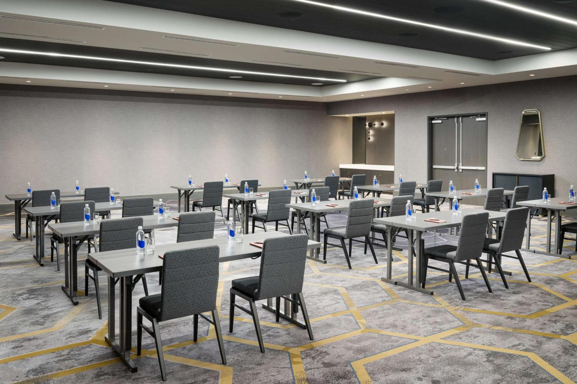 Homewood Suites By Hilton Raleigh Downtown Εξωτερικό φωτογραφία