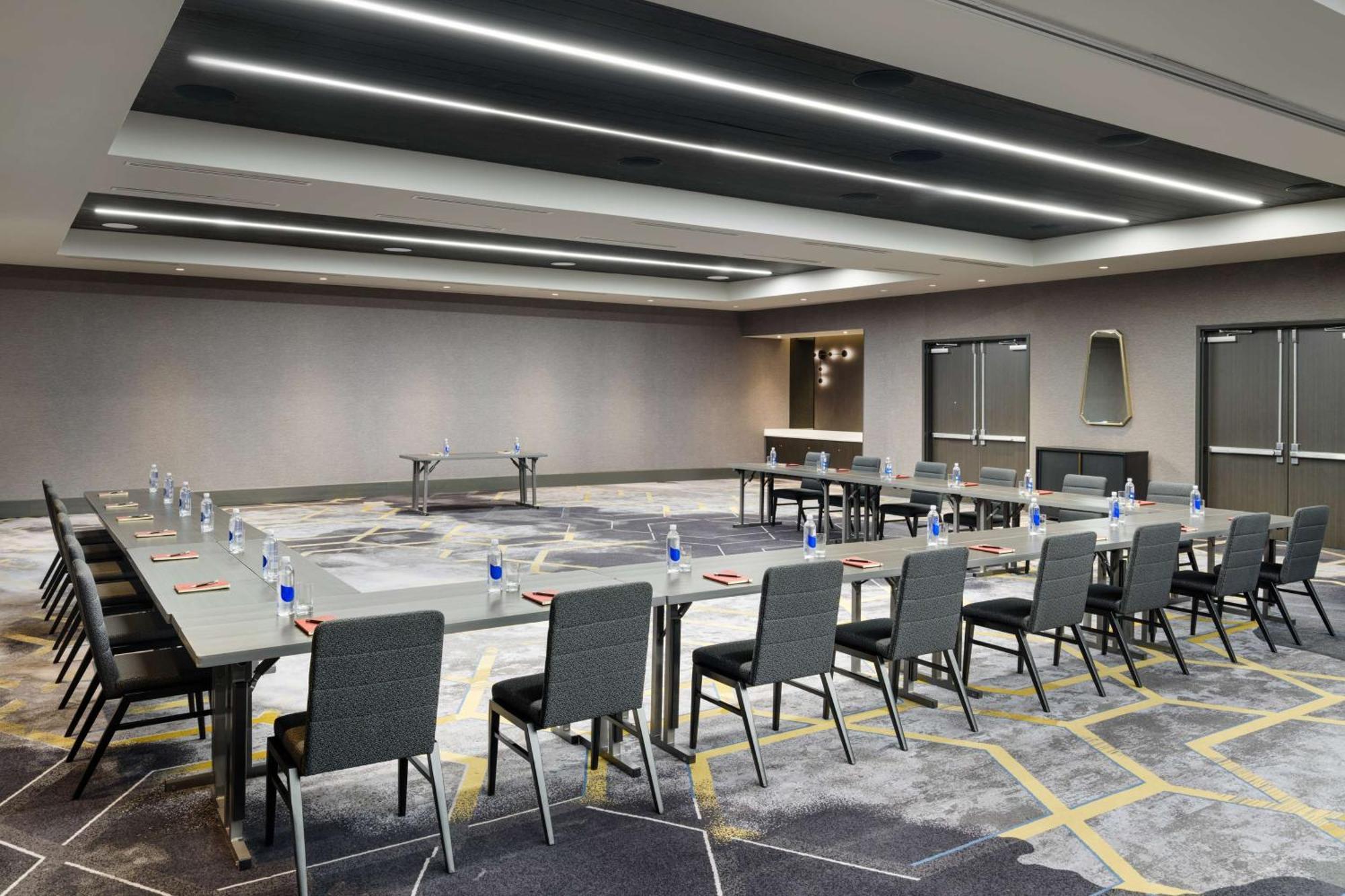 Homewood Suites By Hilton Raleigh Downtown Εξωτερικό φωτογραφία